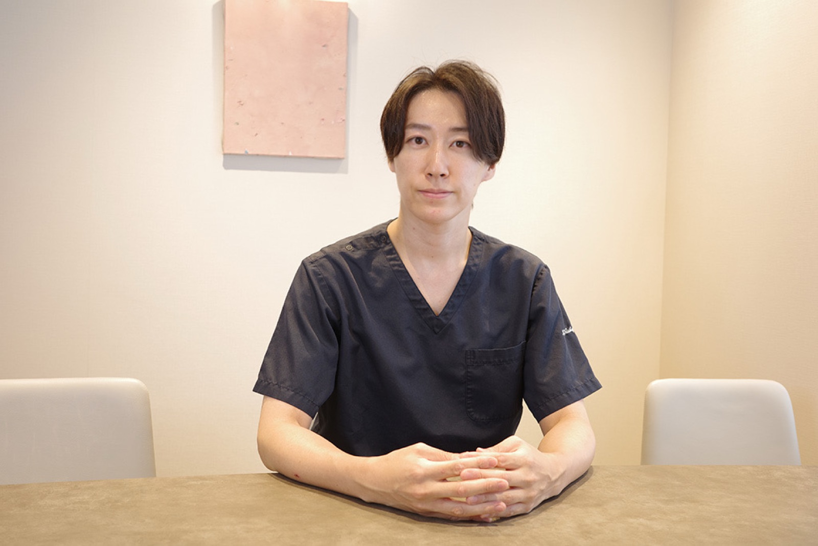 「全員が歩く広告塔だ」――タレ目形成と本気で向き合うアナザークリニック西山先生の流儀