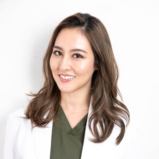家崎 朱梨