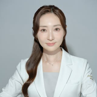 葉山 愛弥