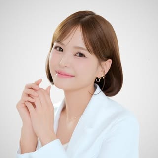 八尋 かれん