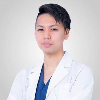岩本 桂