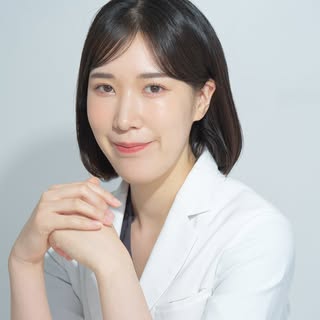 小出 七美