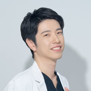 大須 直人