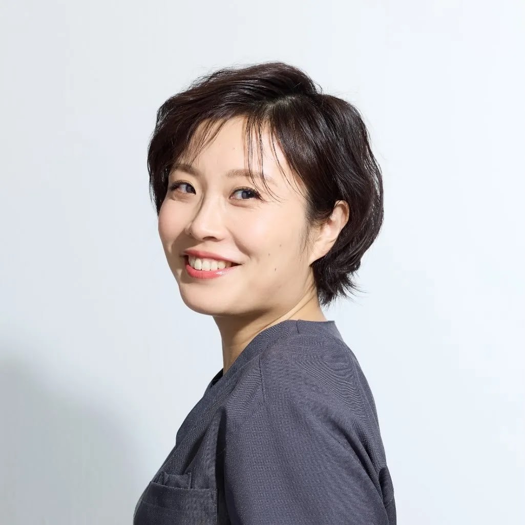 權藤 理絵