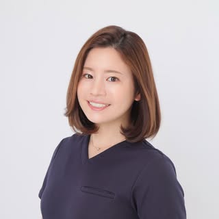 桒山 紗也華