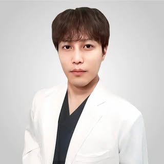 岡﨑 遥平