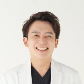高御堂　裕基