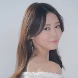 小春かずみ