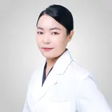 加藤摩衣