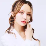 山田 真里江