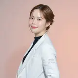 淺野 真裕子