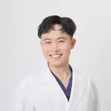 若尾 文太