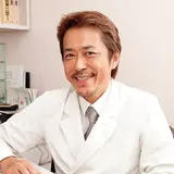 浅見　善康